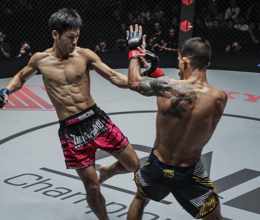 Tetsuya Yamada sẽ sử dụng chiến thuật nào trước cựu vương Marat Gafurov