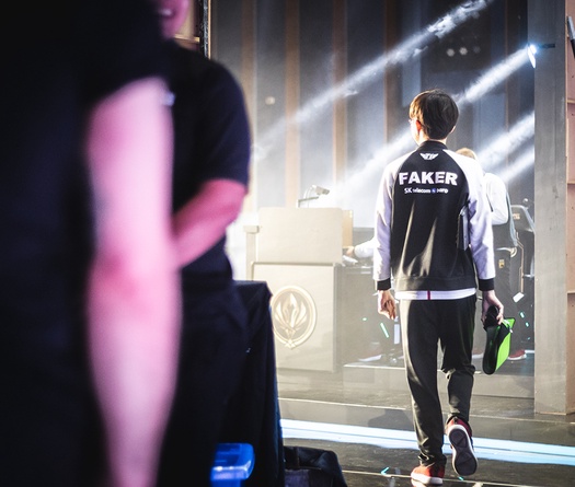 Faker và Clid đồng loạt tỏa sáng, đánh bại người khổng lồ IG trong trận cuối cùng của vòng bảng MSI 2019