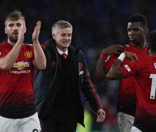 Chuyển nhượng MU 25/5: HLV Solskjaer xác nhận tương lai đầy bất ngờ cho hậu vệ của MU