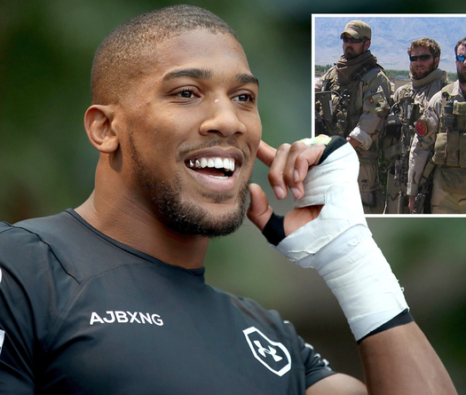 Anthony Joshua tiết lộ chương trình tập luyện lấy cảm hứng từ đặc nhiệm Seal và Cristiano Ronaldo