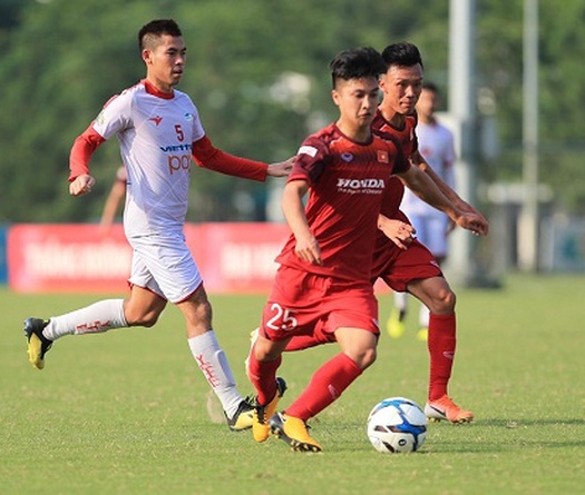 U23 Việt Nam hòa CLB Viettel trong trận cầu không bàn thắng