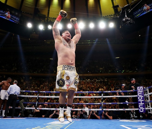 Andy Ruiz đã từng vật lộn với vấn đề cân nặng ra sao?