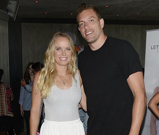 Mối lương duyên tennis - bóng rổ: Caroline Wozniacki kết hôn với cựu binh NBA David Lee