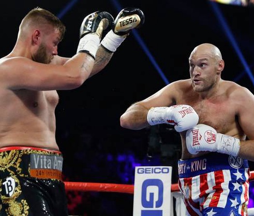 Anthony Joshua chê Tyson Fury chọn đối thủ dễ