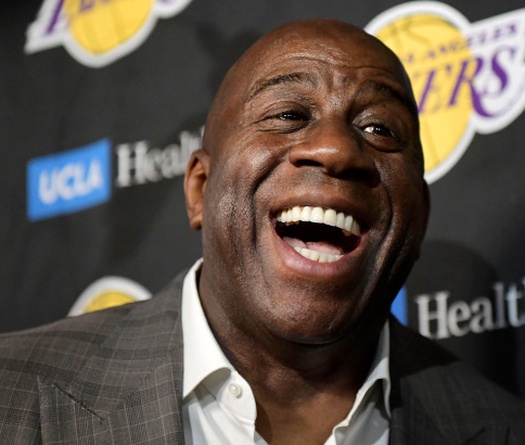 Magic Johnson tin tưởng Lakers sẽ "lên đỉnh" tại mùa giải tới