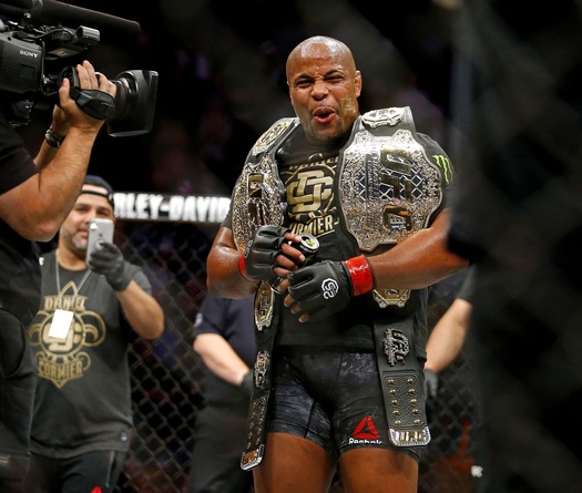Daniel Cormier, Israel Adesanya,Henry Cejudo và Amanda Nunes được đề cử võ sĩ xuất sắc nhất của giải thưởng ESPY Award