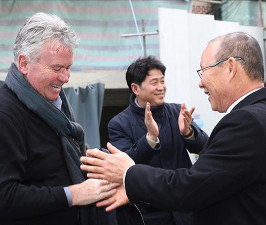 HLV Park Hang-seo có dịp đối đầu với người thầy cũ Guus Hiddink 