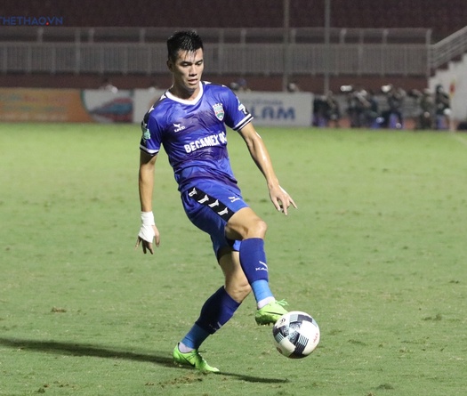 Tân binh của Bình Dương đã "giải cứu" Tiến Linh như thế nào?