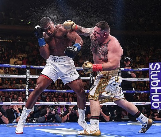 Antonio Tarver: "Chính đội của Anthony Joshua đã làm anh ta thất bại"