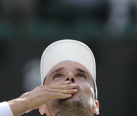 Bán kết Wimbledon 2019: Bautista Agut rốt cuộc có thể đi Ibiza!