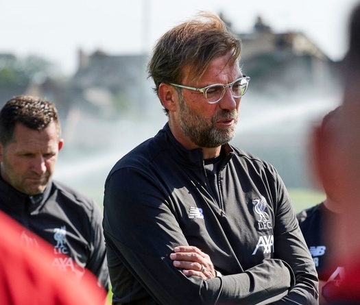 Liverpool giải quyết những câu hỏi hóc búa bằng 3 cầu thủ