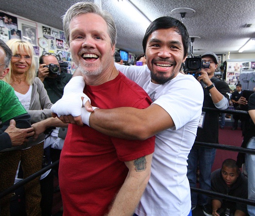 HLV Freddie Roach: "Pacquiao chỉ cần 9 hiệp để thắng Thurman"
