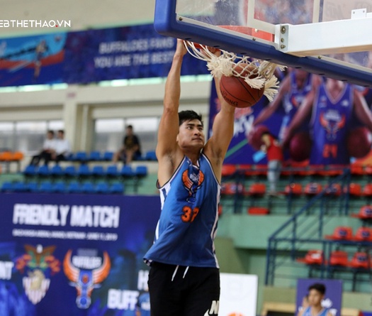 Hanoi Buffaloes chọn Ryan Lê thay thế Stefan Nguyễn?