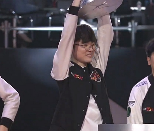 SKT đại thắng, sẵn sàng cho đại chiến với GRF và Gen.G