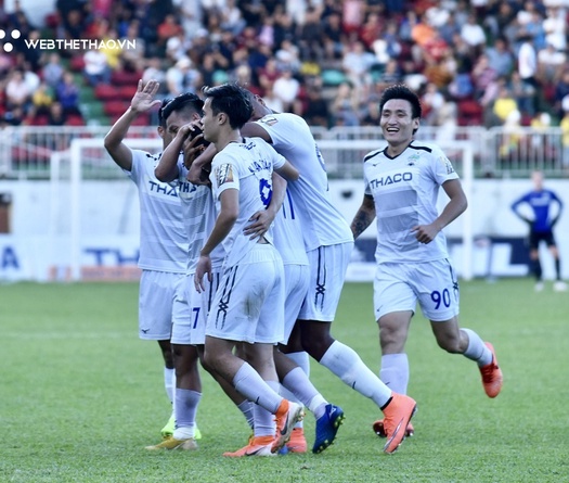 Bảng xếp hạng V.League 2019 vòng 17: Hà Nội áp sát ngôi đầu, HAGL tạm thoát nguy hiểm