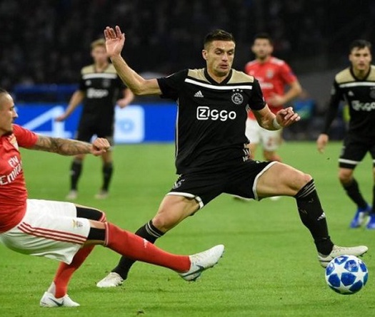 Chuyên gia dự đoán Benfica vs Fiorentina 07h00, 25/07 (ICC 2019)