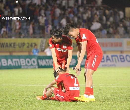 HLV Phạm Minh Đức xót xa khi lứa cầu thủ HAGL thua kém Hà Nội