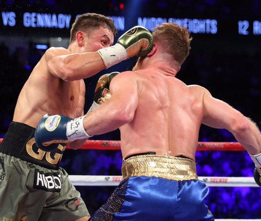 Canelo vừa bị tước đai, Golovkin chính thức vào thế chỗ