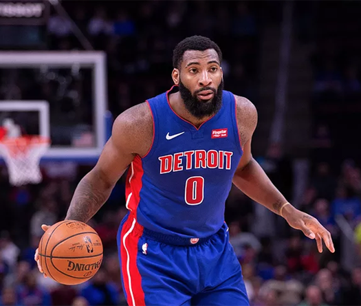 Vì sao Andre Drummond phải uống bia mỗi ngày để giảm cân?
