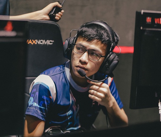 FTV Esports hạ gục QTV Gaming trong trận chung kết ngược của VCS mùa Hè