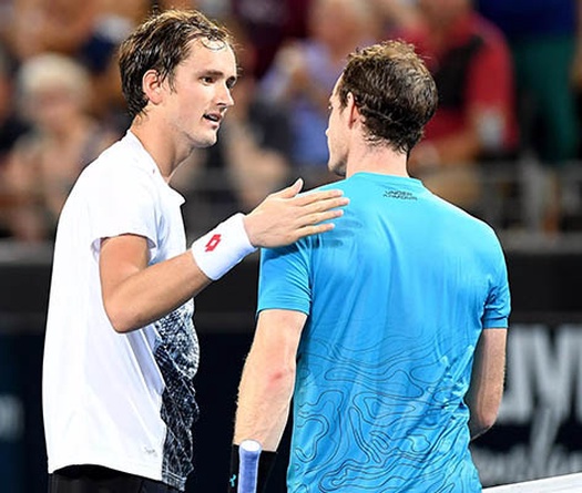 Rogers Cup: Medvedev thăng hoa nhờ lấy vợ