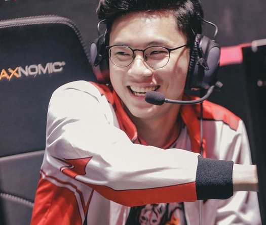 CERBERUS hạ gục EVOS trong trận đấu hạ màn vòng bảng VCS mùa Hè