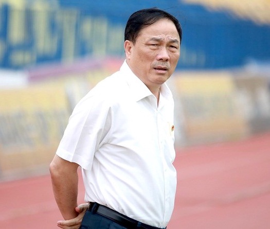 Bầu Đệ “trốn viện” từ Thanh Hóa lên Hà Nội