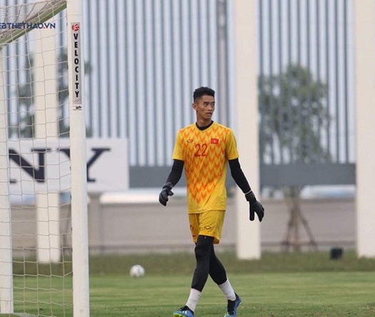 Thủ môn lạ của U22 Việt Nam không ngại cạnh tranh với Bùi Tiến Dũng