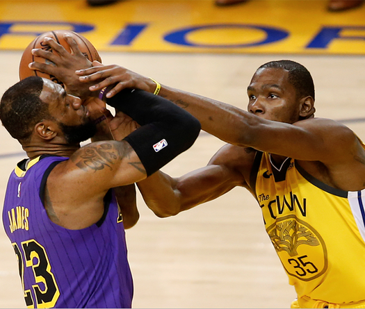 Golden State Warriors sẽ gặp Los Angeles Lakers đến 4 lần trong 5 trận Preseason