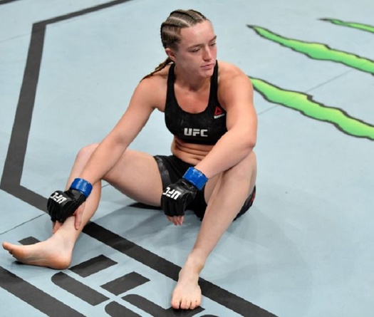 Tăng 17% cân nặng trước khi lên sàn, nữ võ sĩ UFC bị cấm thi đấu