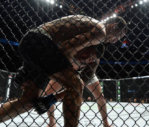Những lỗi và tiểu xảo trong MMA (Phần 5): Lỗi húc đầu