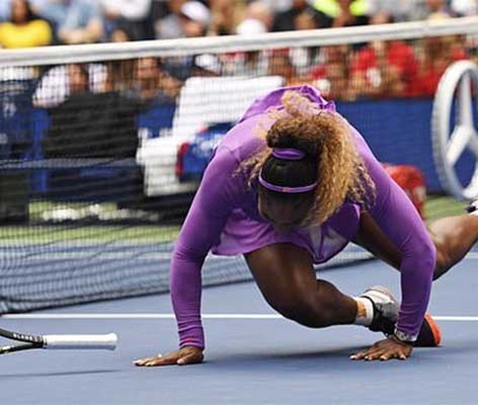 Serena Williams thoát hiểm khi các sao nữ rơi lả tả ở US Open