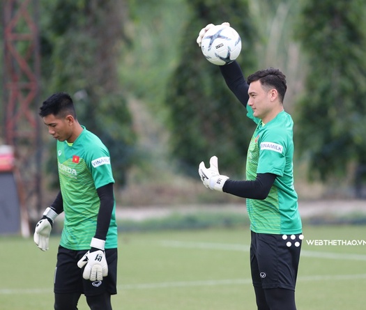 Hai tuyển thủ ĐT Việt Nam khiến thầy Park lo lắng trước trận gặp Thái Lan