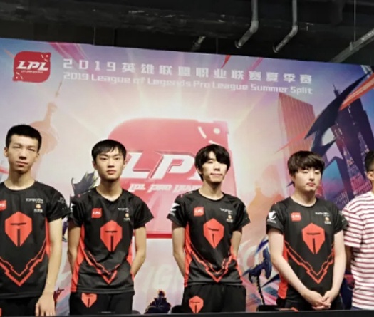 Kết quả PlayoffsLPL Mùa Hè: Top Esports đạt hạng 3 chung cuộc!
