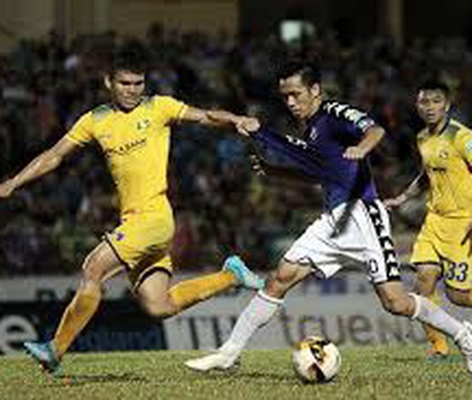 Cựu HLV SLNA nói gì về cơ hội vô địch sớm của Hà Nội ở thành Vinh?