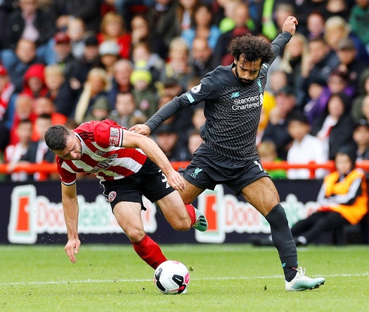 Salah lại bị CĐV Liverpool chỉ trích không chuyền bóng cho đồng đội