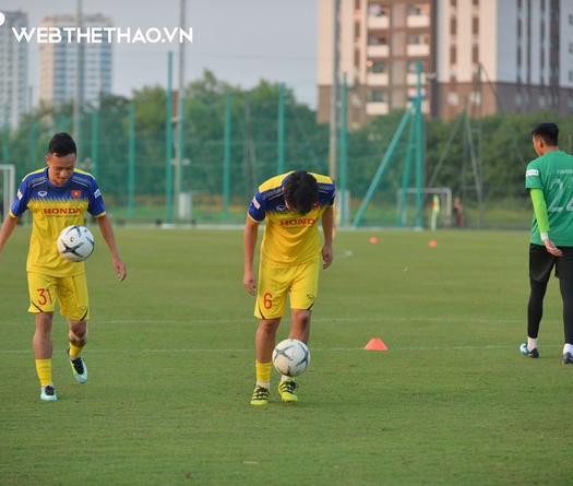 Võ Huy Toàn gặp chấn thương, nghỉ tập ngắn hạn