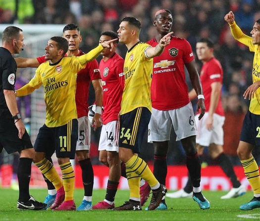 Cựu sao nói đại chiến MU vs Arsenal “thiếu chất lượng đáng sợ”