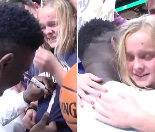 Zion Williamson khiến cổ động viên phải rơi nước mắt vì vui sướng