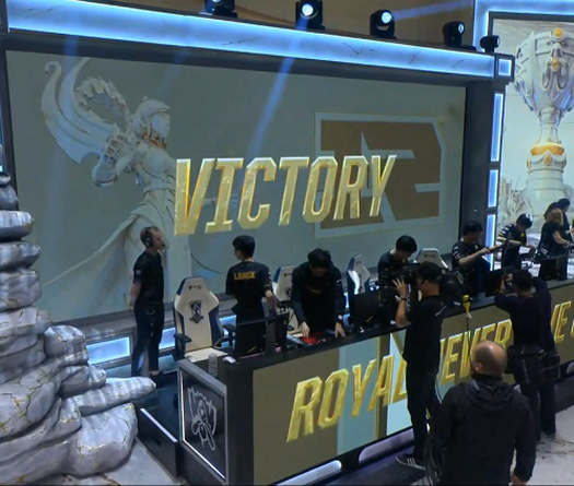 Phân tích trận RNG vs CG: Uzi và đồng đội có chiến thắng đầu tay