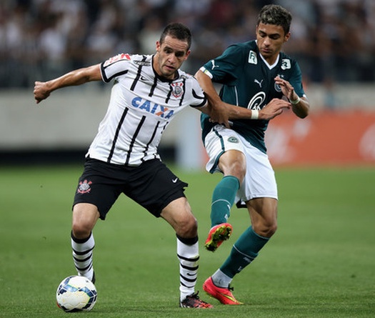Soi kèo Goias vs Corinthians 07h30, 17/10 (vòng 26 VĐQG Brazil)