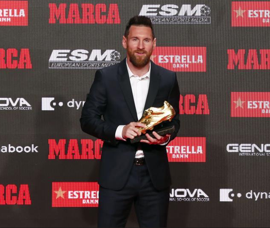 Messi nhận Chiếc giày vàng thứ 6 trong sự nghiệp với Barca