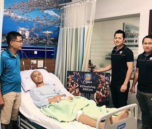 VBA và phóng sự đầy xúc động về chàng baller quả cảm Nguyễn Thanh Tùng