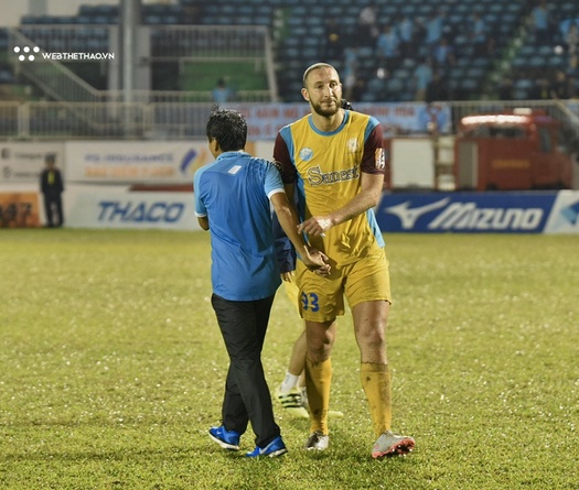 Khánh Hòa chờ tiền, hứa sớm trở lại V.League