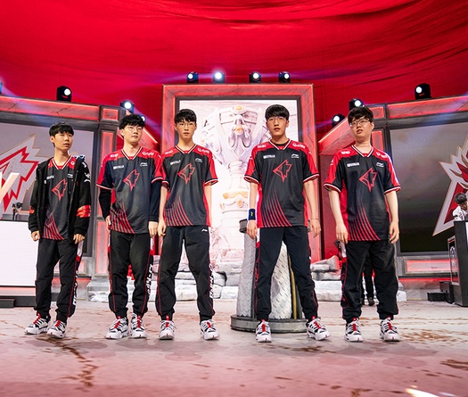 Đánh giá tương quan lực lượng Griffin - Invictus Gaming