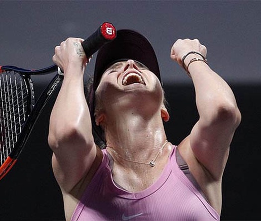 WTA Finals 2019: Svitolina toàn thắng, Karolina Pliskova vào bán kết