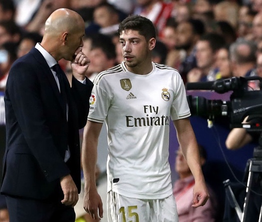 Real Madrid phụ thuộc khó tin vào cầu thủ 21 tuổi ở mùa này