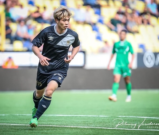 Công Phượng mờ nhạt, Sint-Truiden để thua đội bóng của thủ môn Thái Lan
