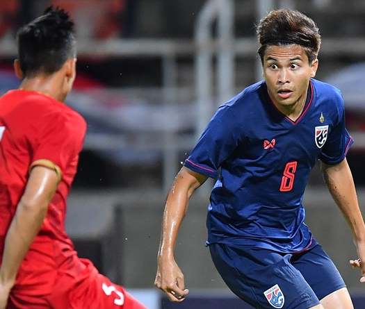 Thitipan Puangchan chấn thương, Thái Lan loay hoay tìm đối trọng với Tuấn Anh