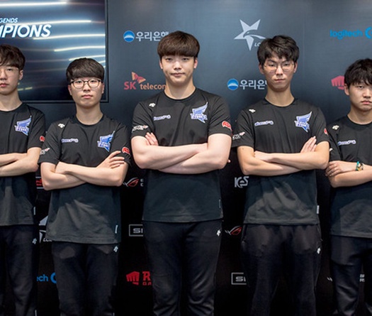 Kẻ đến người đi, Afreeca Freecs thay máu hàng loạt vị trí